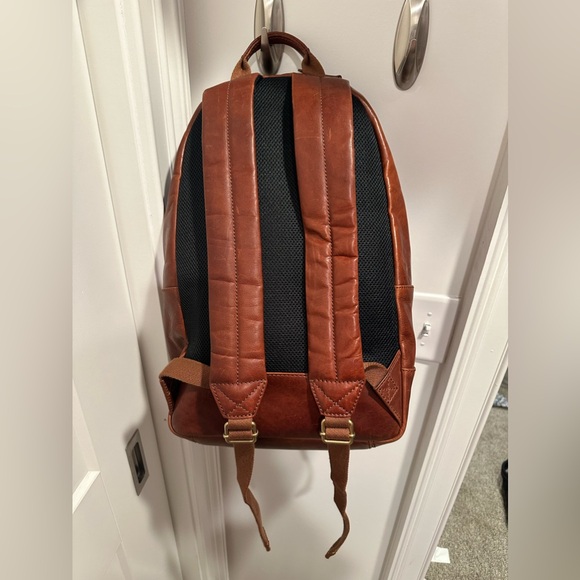 Genuine Leather Fossil Backpack - Picture 5 of 6
